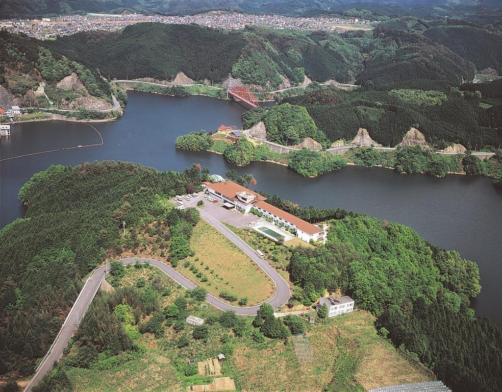 Shorenji Lake Hotel Nabari Экстерьер фото