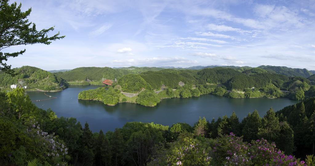 Shorenji Lake Hotel Nabari Экстерьер фото